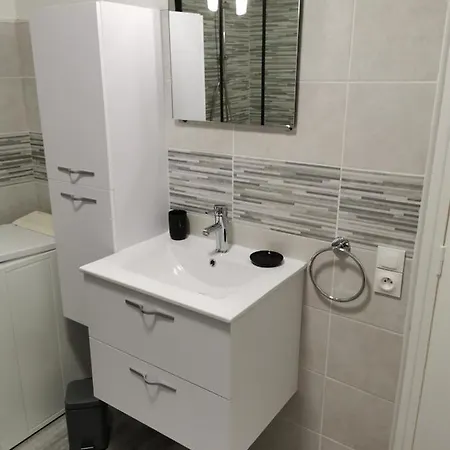 Cosy Entierement Equipe * Villeneuve-sur-Lot